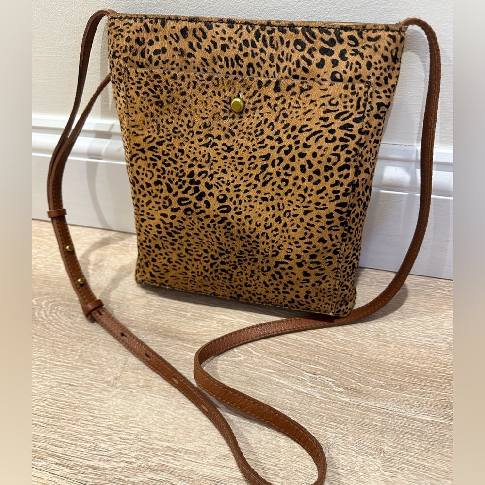 NWOT Madewell Leopard Calf Hair Crossbody Bag